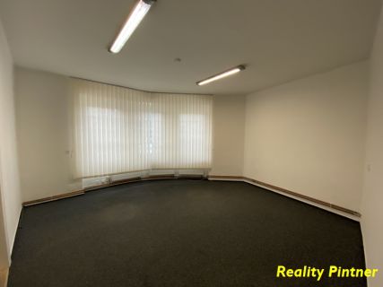 PRONÁJEM prostor vhodných na kanceláře, celkem 125 m2, Příbram, ul. Špitálská