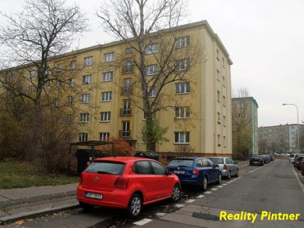 Pronájem bytu 3+1 po rekonstrukci, Praha 4 - Krč, ul. Herálecká