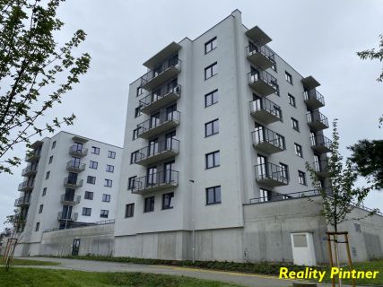 PRONÁJEM nového 1+kk, 38,7 m2 s balkonem v Plzni - Skvrňanech