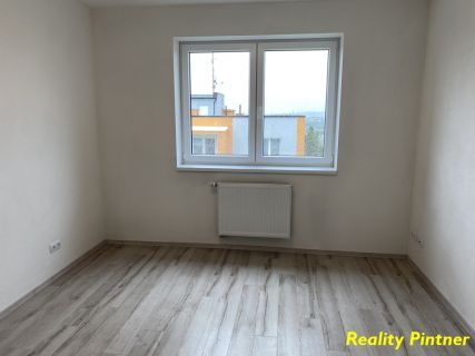 PRONÁJEM nového 2+kk, 52,5 m2 s balkonem v Plzni - Skvrňanech